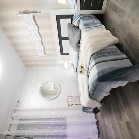 La Veguilla Junior Apartament *