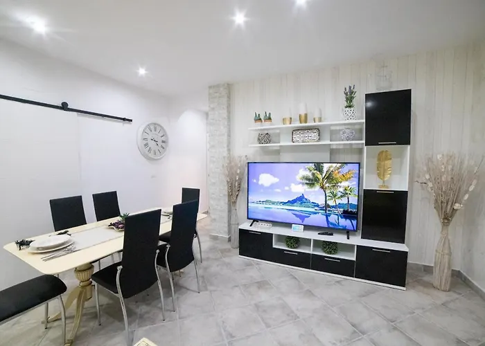 La Veguilla Junior *